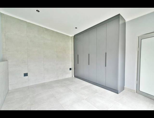 2 BEDROOM PROPERTY TO RENT IN GLENVISTA